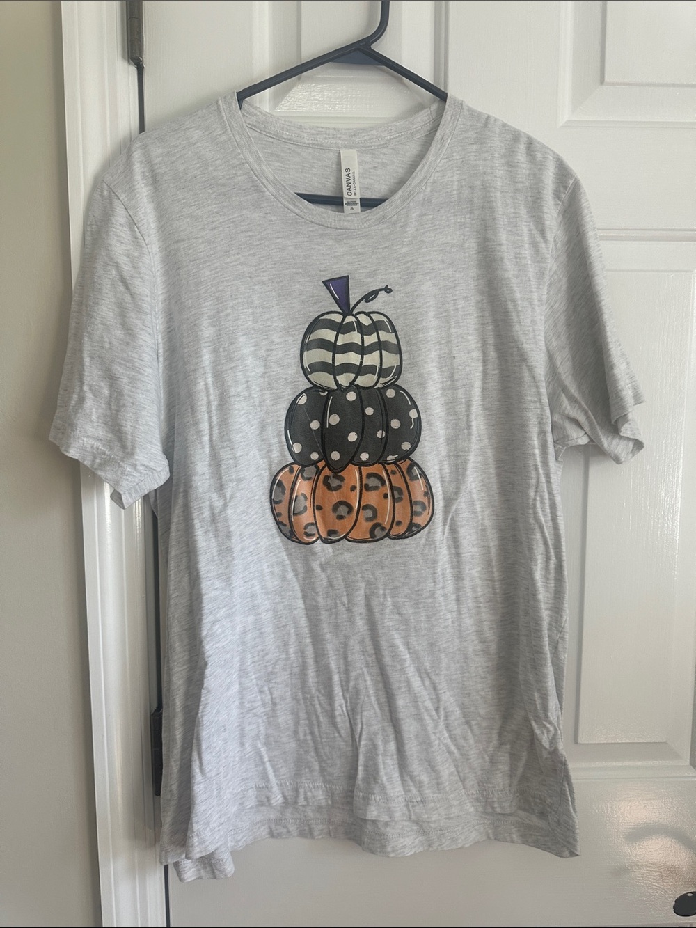 Halloween Bella canvas XL tshirt